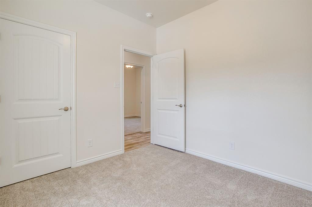 130 Abbott Avenue Property Photo 28