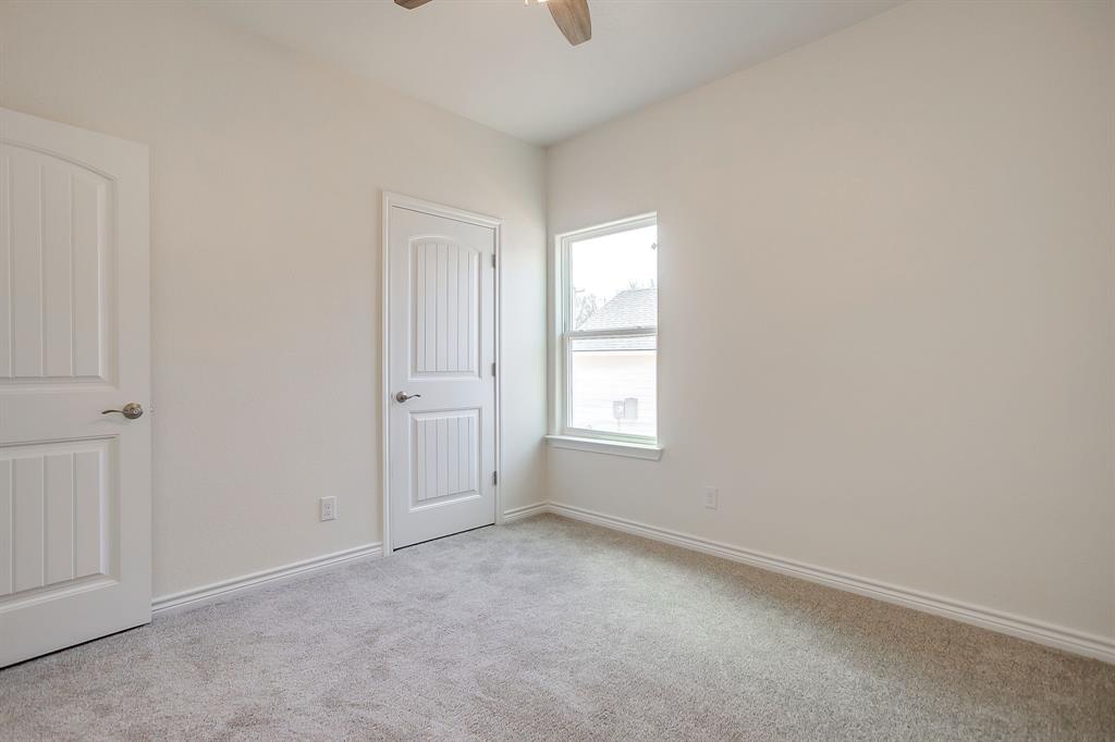 130 Abbott Avenue Property Photo 29