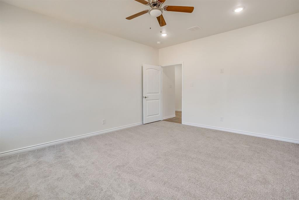 130 Abbott Avenue Property Photo 34