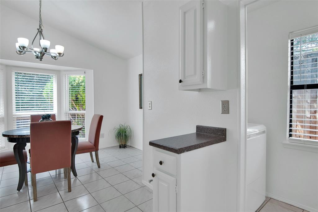 3005 Plumtree Lane Property Photo 12