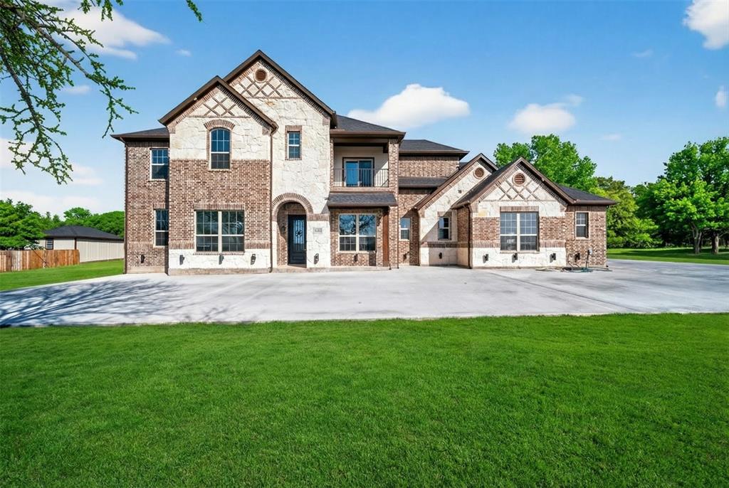 1530 S Houston School Road Property Photo 1