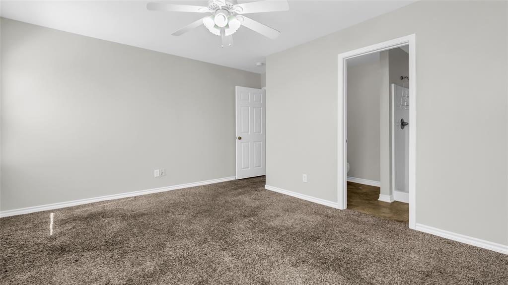 1602 W Elm Street Property Photo 18