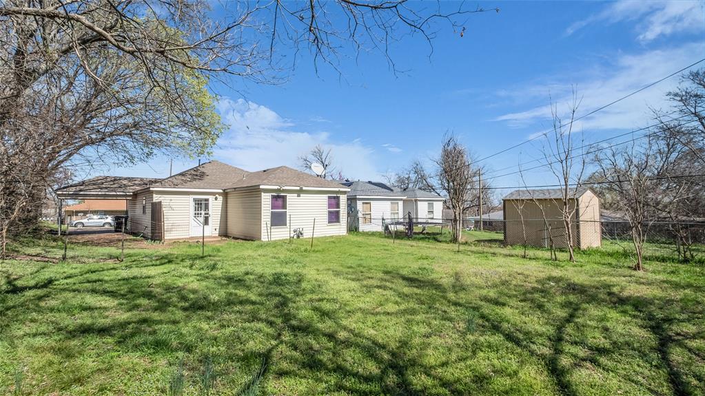 1602 W Elm Street Property Photo 20