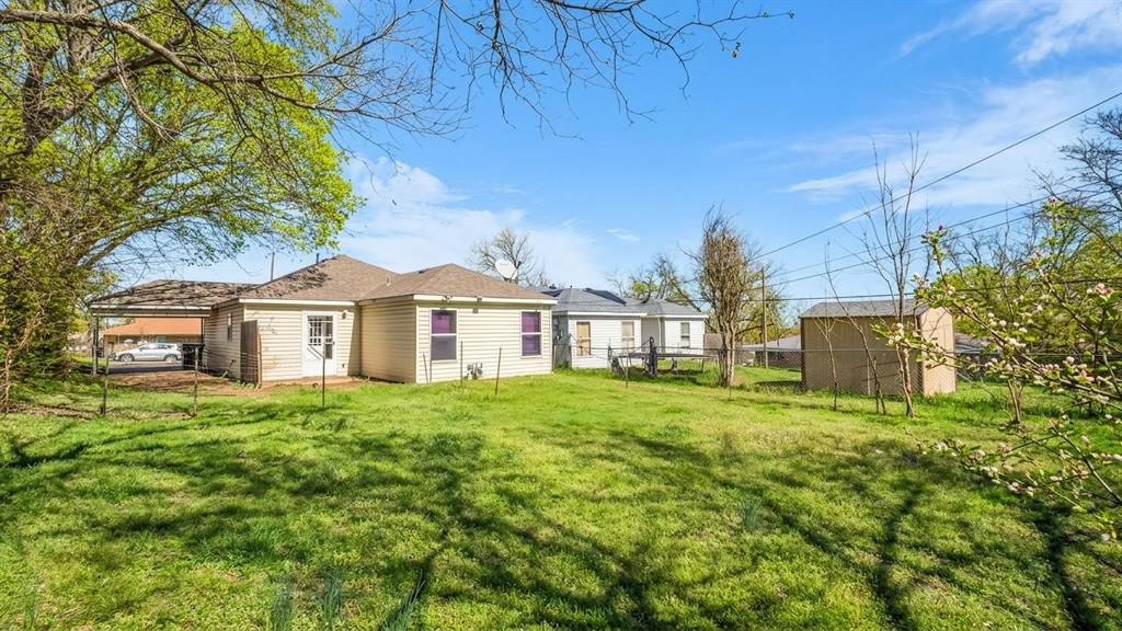 1602 W Elm Street Property Photo 26