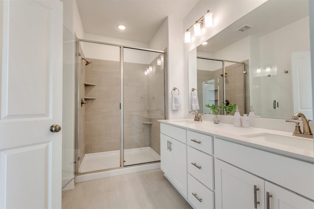 9509 Dahlia Boulevard Property Photo 14