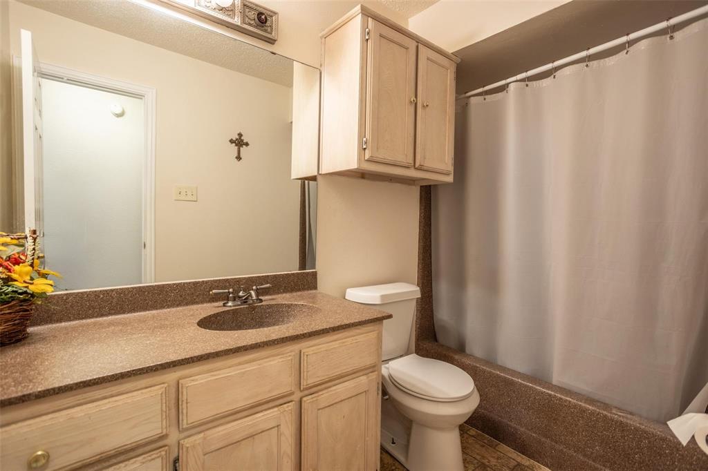 8059 E Us Highway 82 Property Photo 13