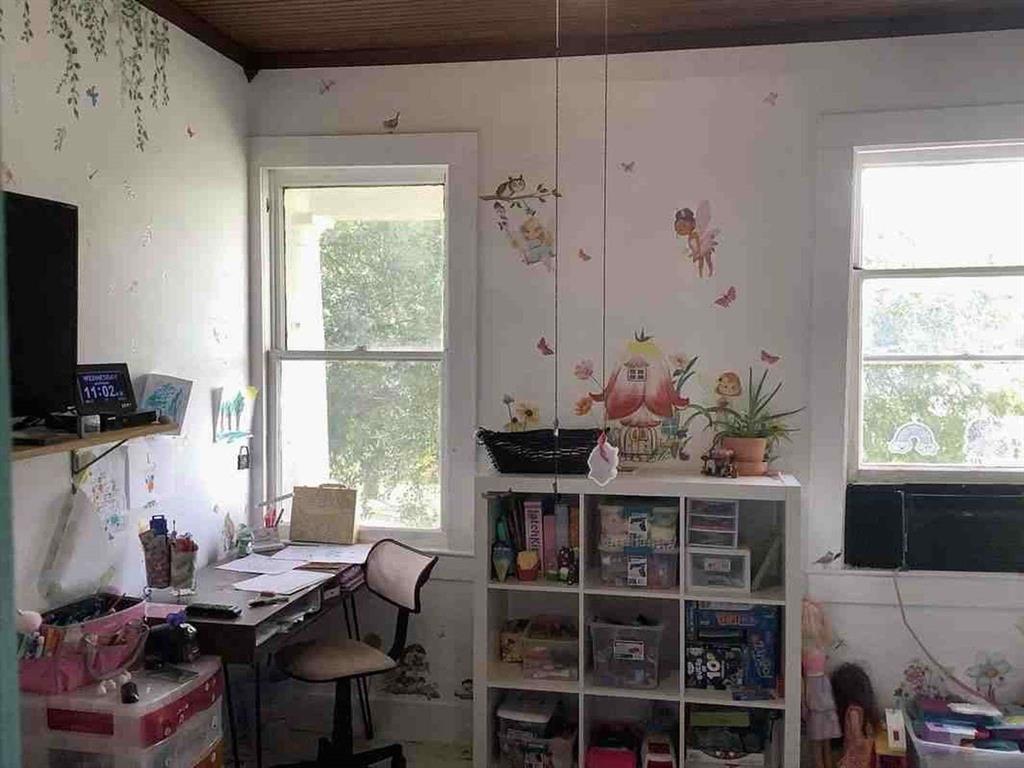 408 S Railroad Avenue Property Photo 22