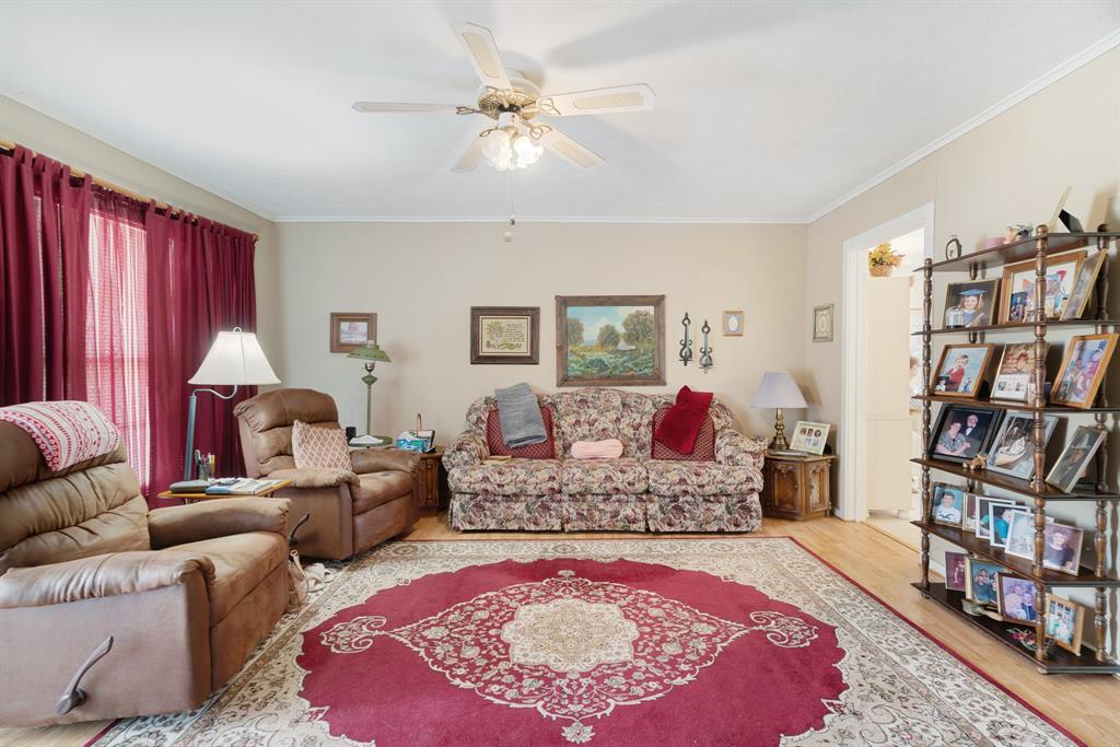 149 30th Street Property Photo 2