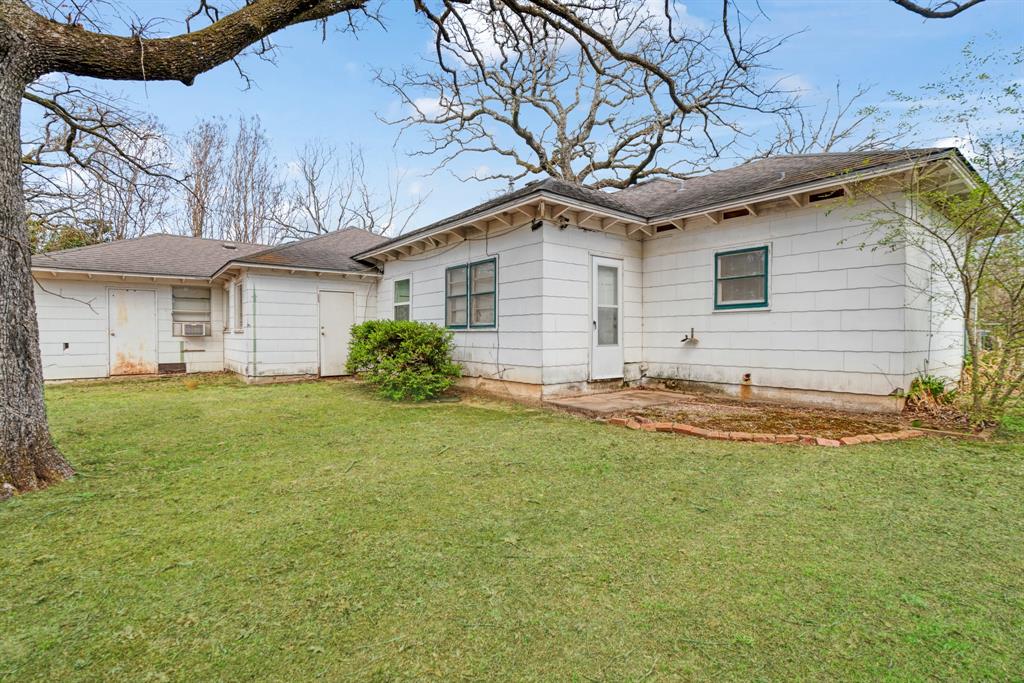 149 30th Street Property Photo 22
