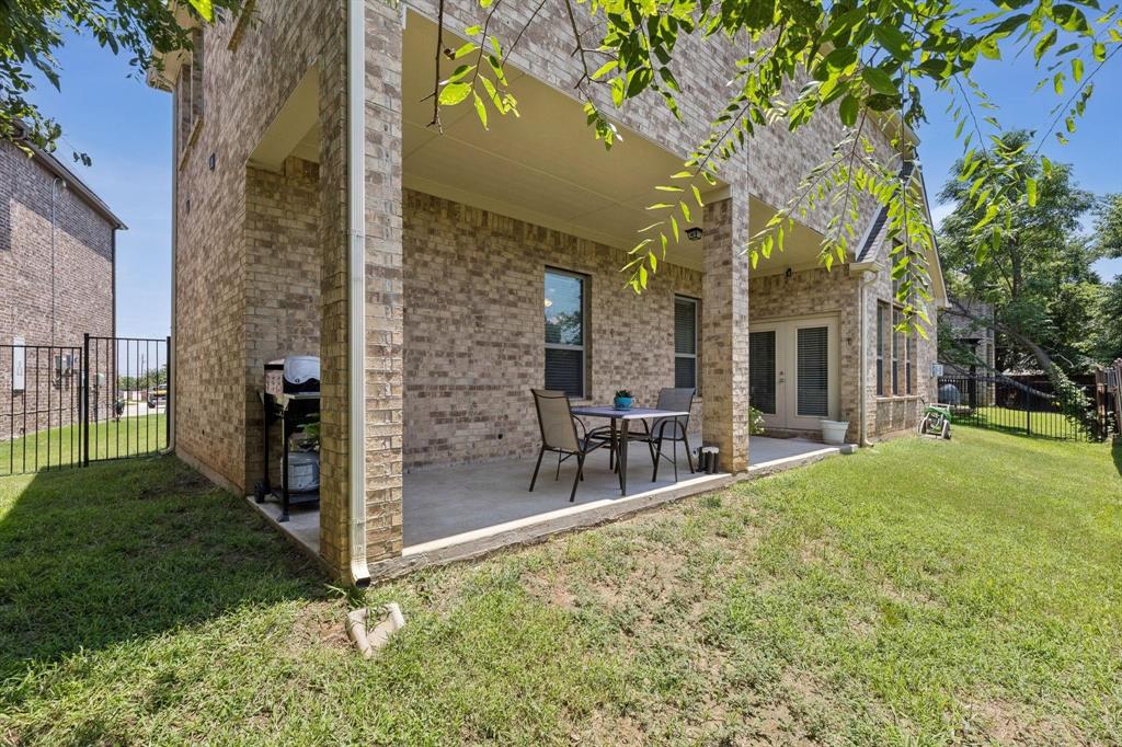700 Brookstone Court Property Photo 16