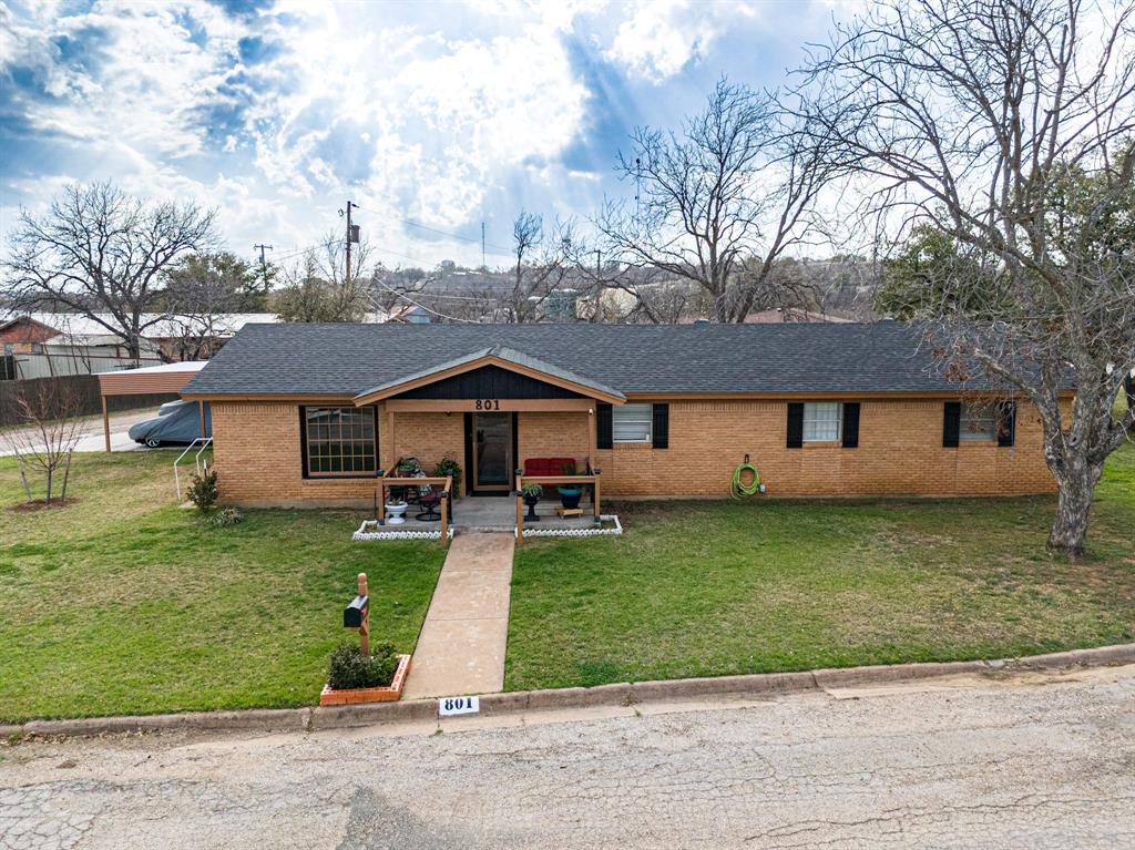 801 Westridge Circle Property Photo 34