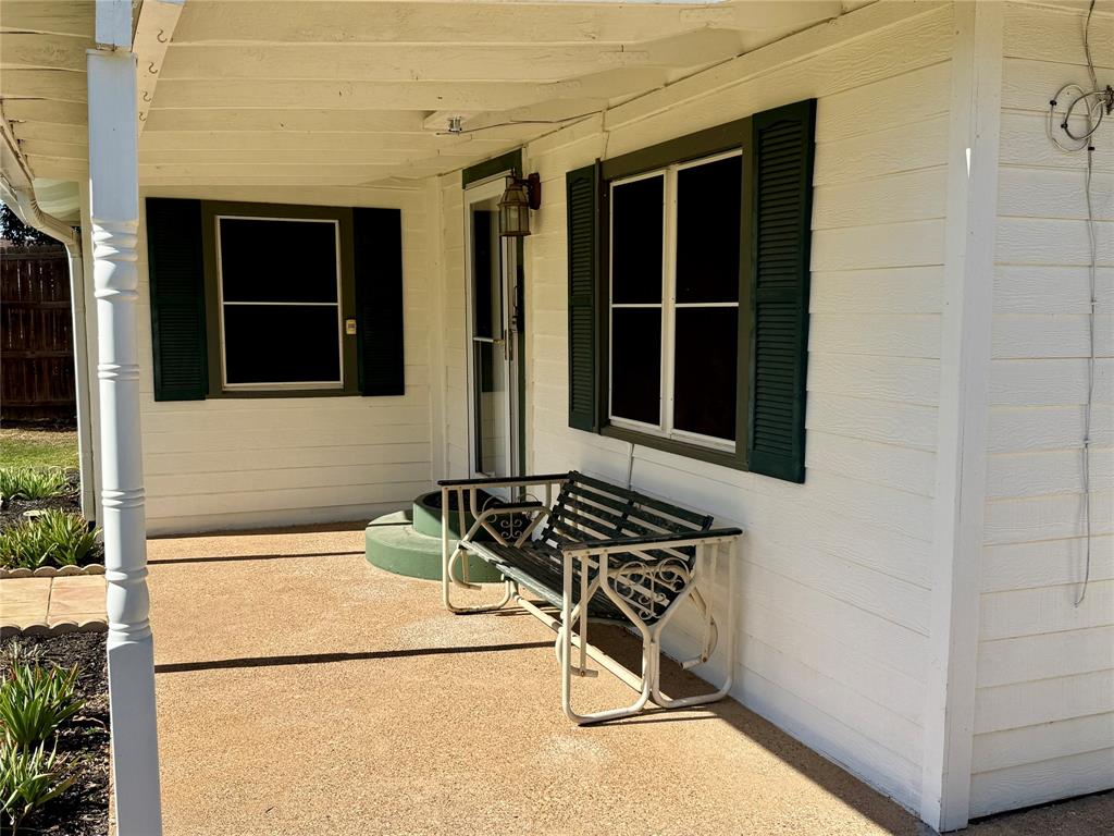 120 One Feather Property Photo 4