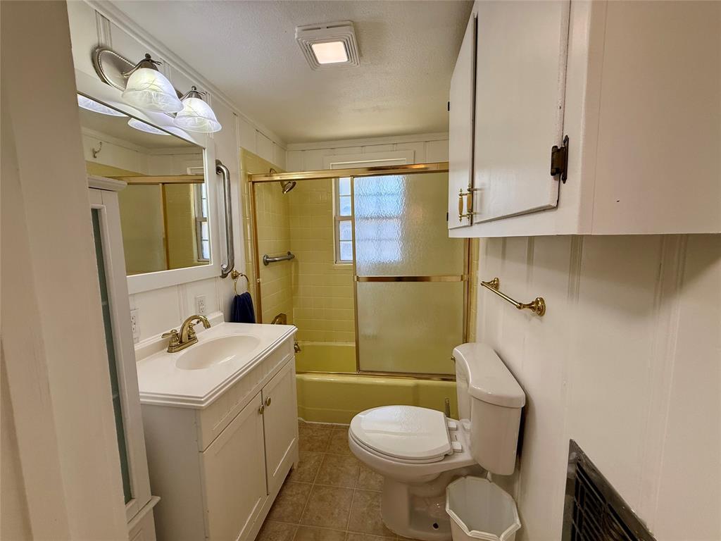120 One Feather Property Photo 13