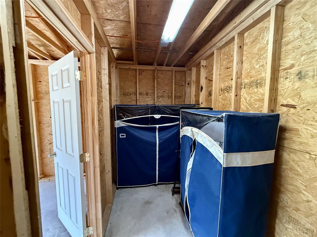 120 One Feather Property Photo 27