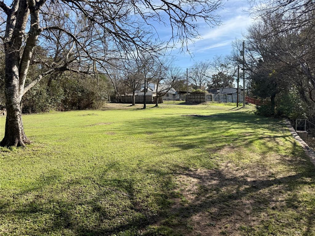120 One Feather Property Photo 31