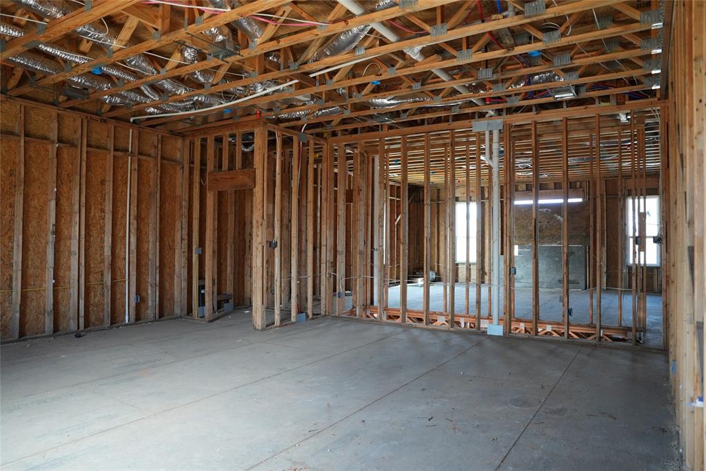 299 301 303 W Oak Street Property Photo 29