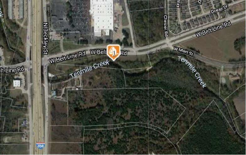 200 S Interstate 35 Property Photo 4