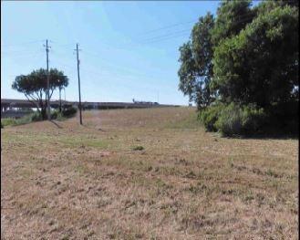 200 S Interstate 35 Property Photo 11