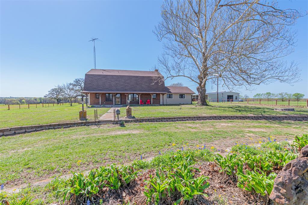 198 Vz County Road 4311 Property Photo 2
