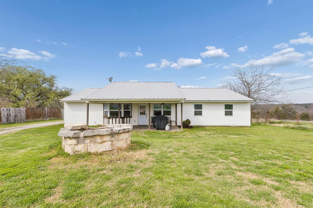 1087 County Road 2395 Property Photo 21