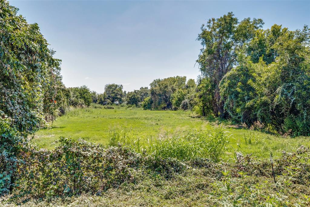 500 W Oakdale Road Property Photo 2
