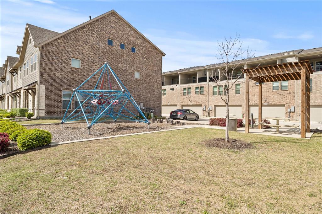 329 Baker Drive Property Photo 28