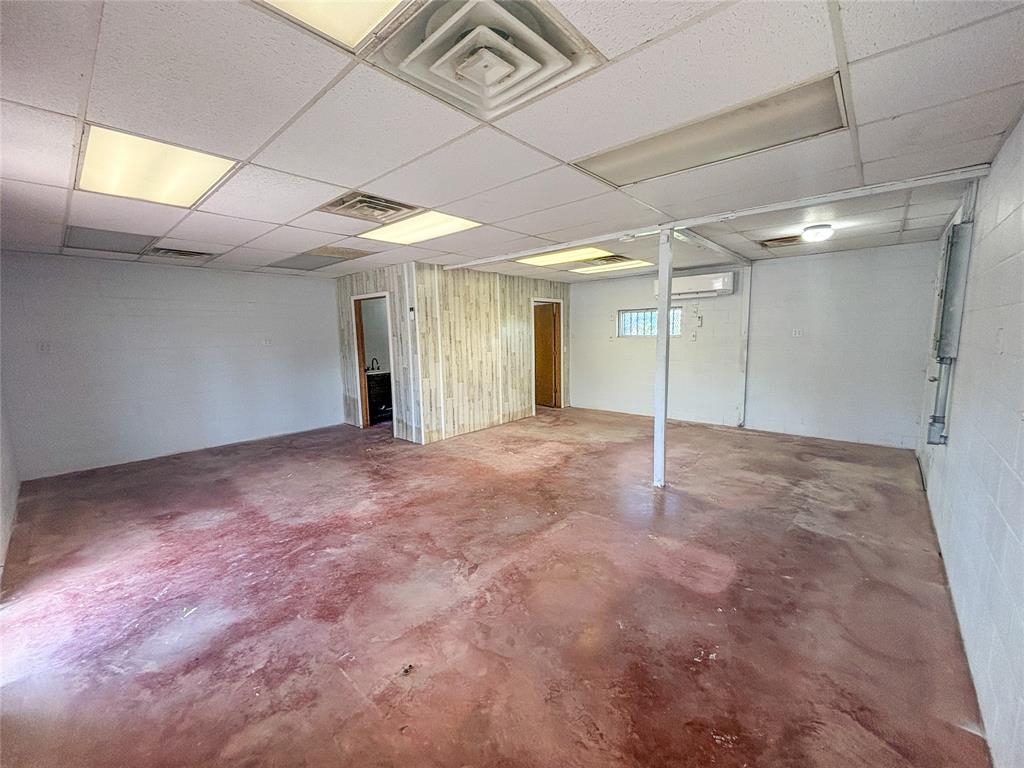 11833 Highway 90 Property Photo 14