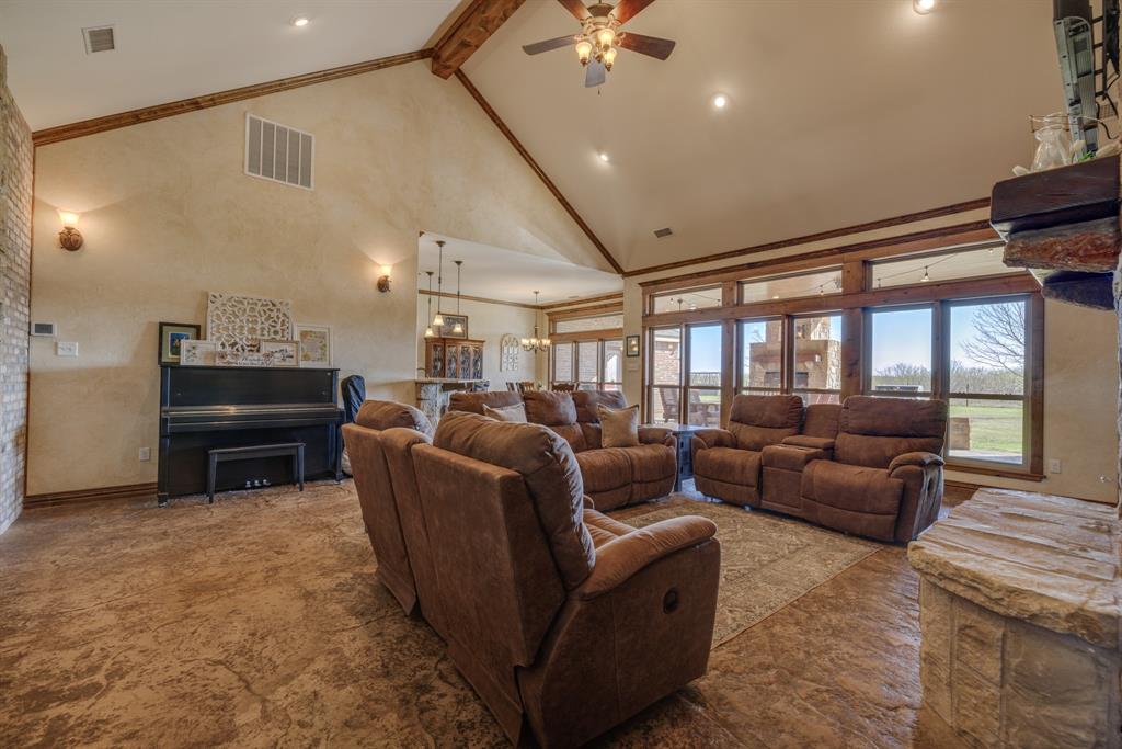 173 White Dove Circle Property Photo 4