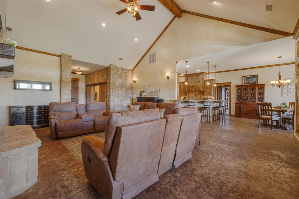 173 White Dove Circle Property Photo 6
