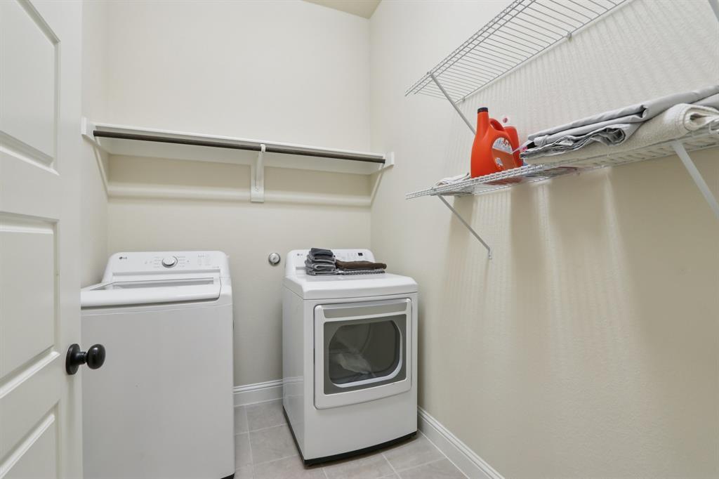 225 Brazos Drive Property Photo 23