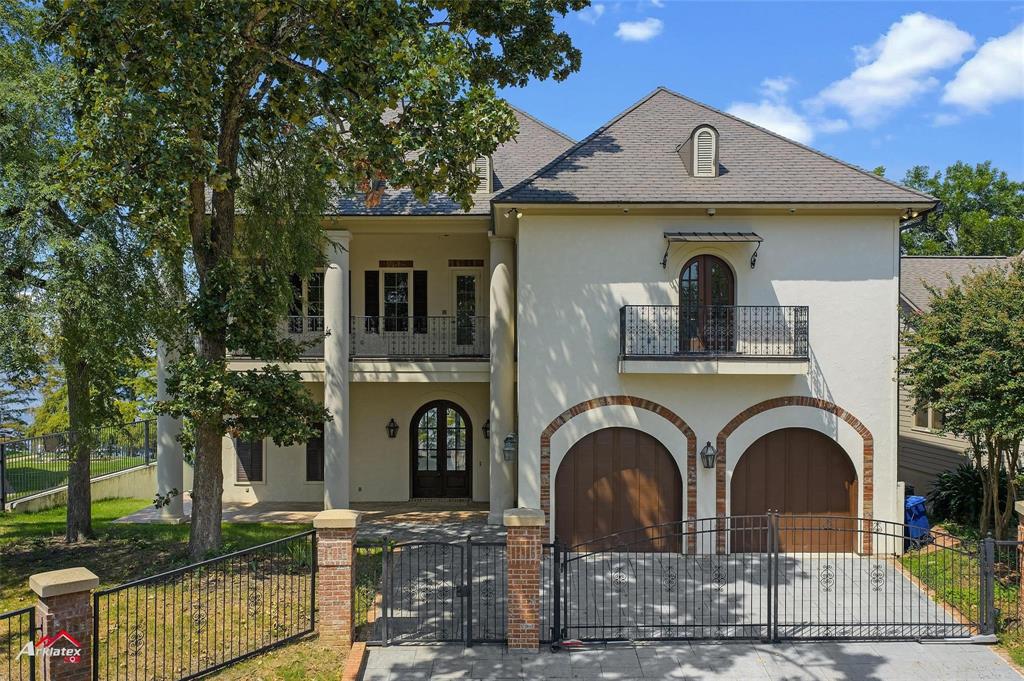 1 Lake Point Place Property Photo 1