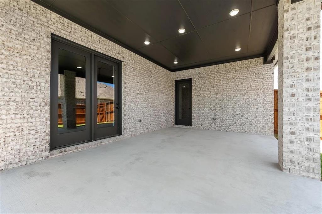 1327 Selby Road Property Photo 32