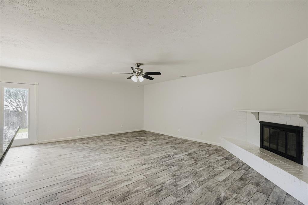 804 Netherland Drive Property Photo 4