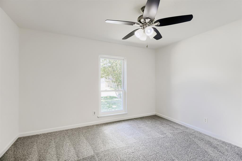 804 Netherland Drive Property Photo 15