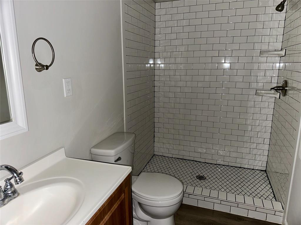 6535 Field Drive Property Photo 10