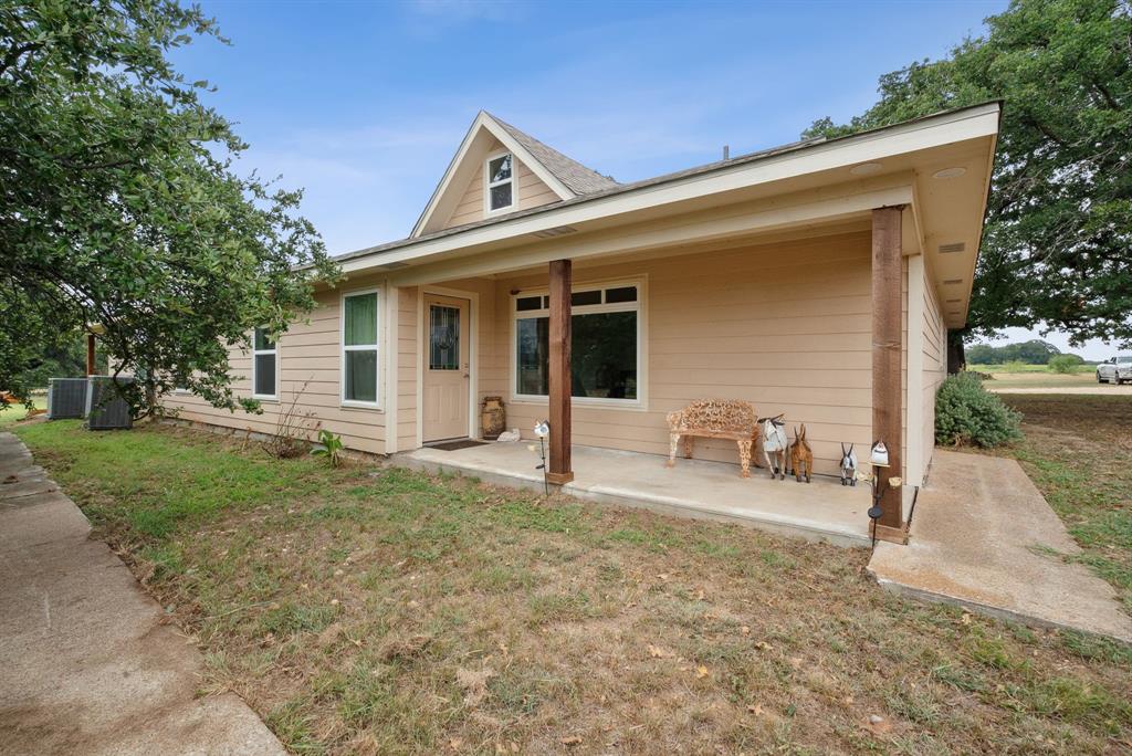 298 Townson Property Photo 7