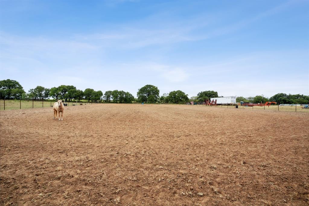 298 Townson Property Photo 13