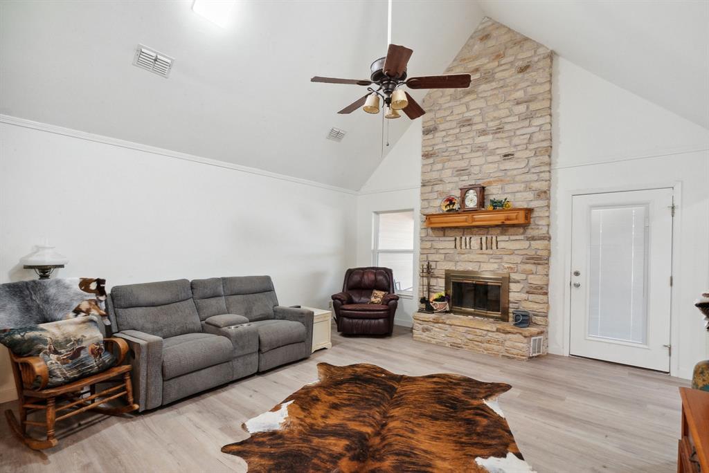 298 Townson Property Photo 25