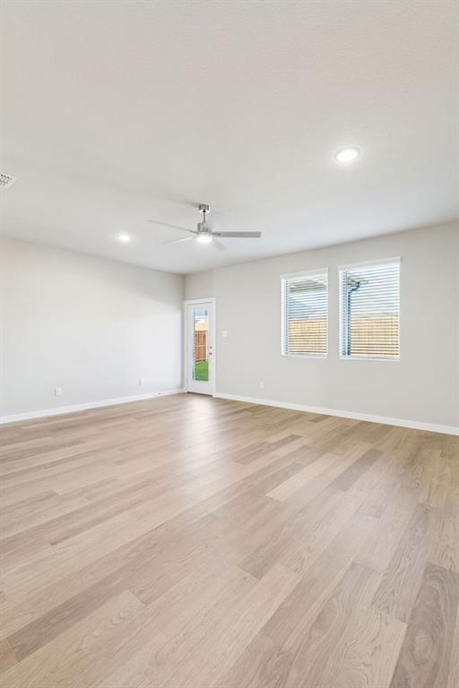 7712 Kingfisher Road Property Photo 18
