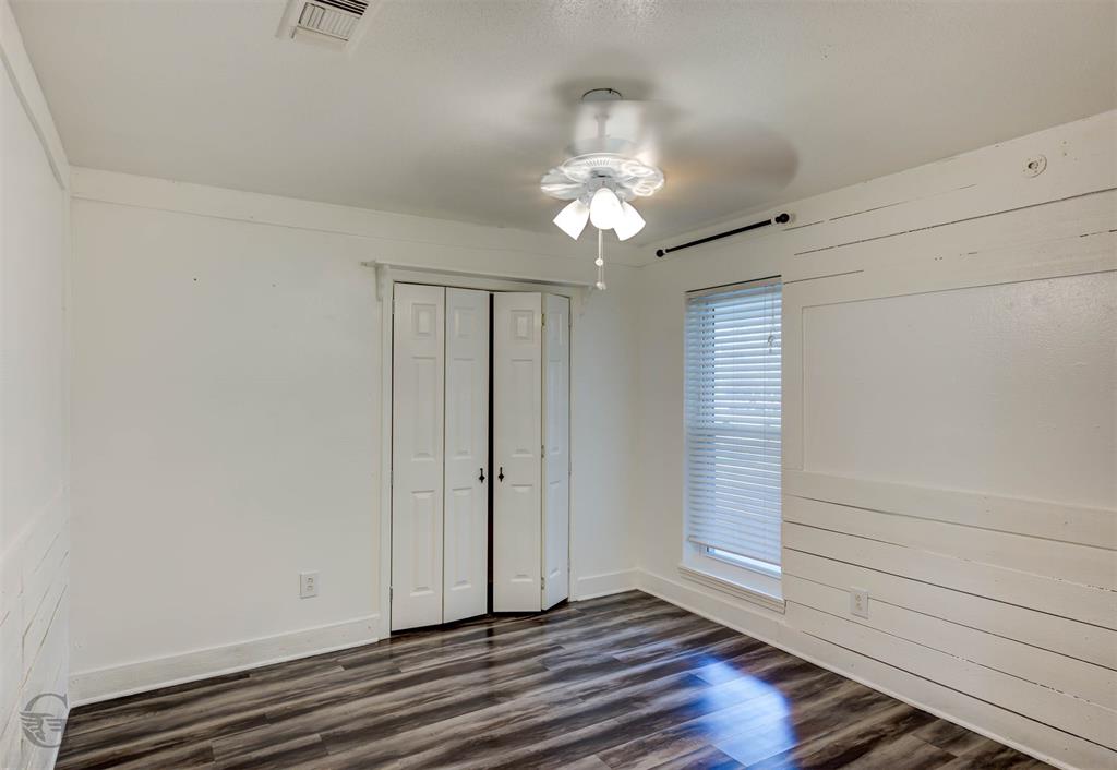 211 Chimney Lane Property Photo 13