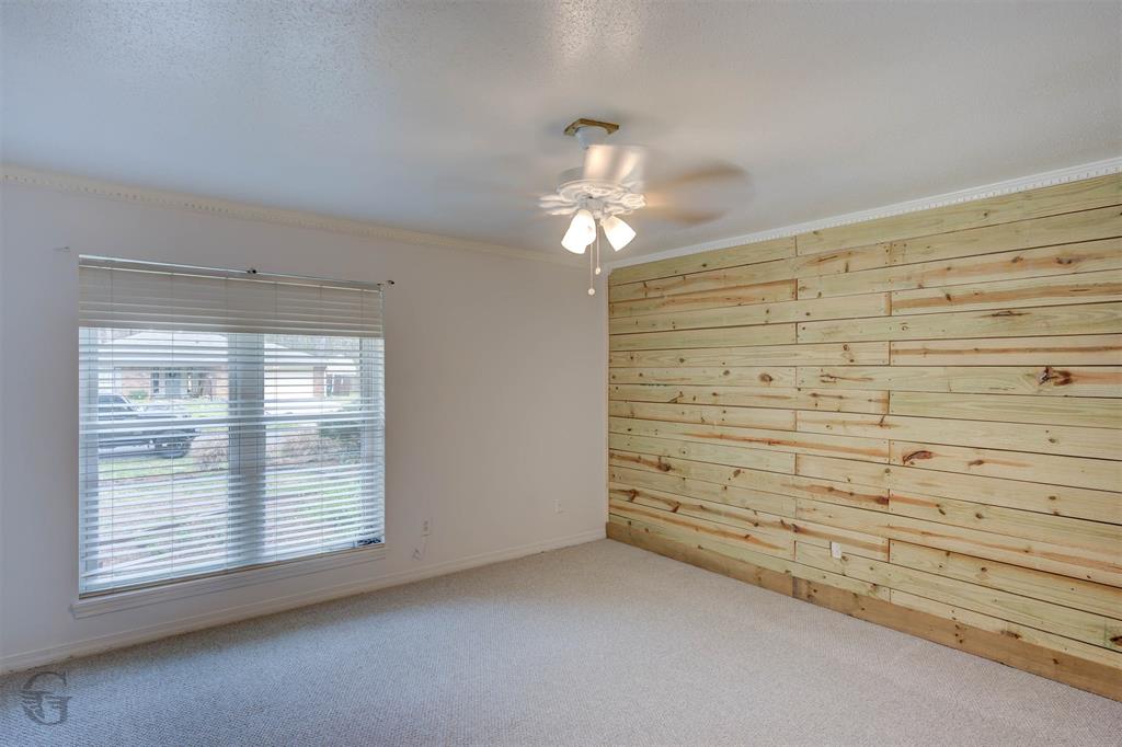 211 Chimney Lane Property Photo 15