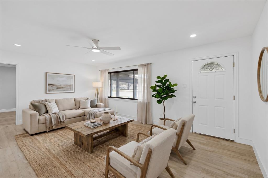 5209 Kiamesha Way Property Photo 1