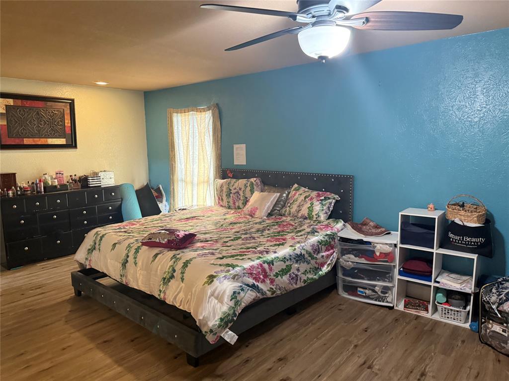9822 Amberton Parkway Property Photo 19