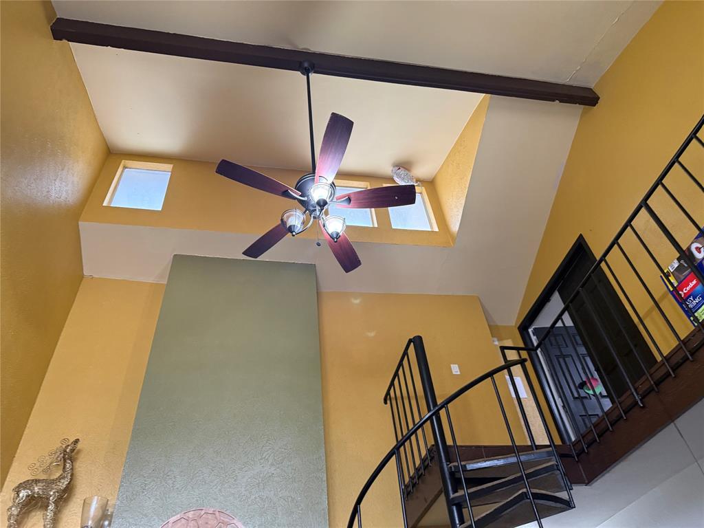 9822 Amberton Parkway Property Photo 24