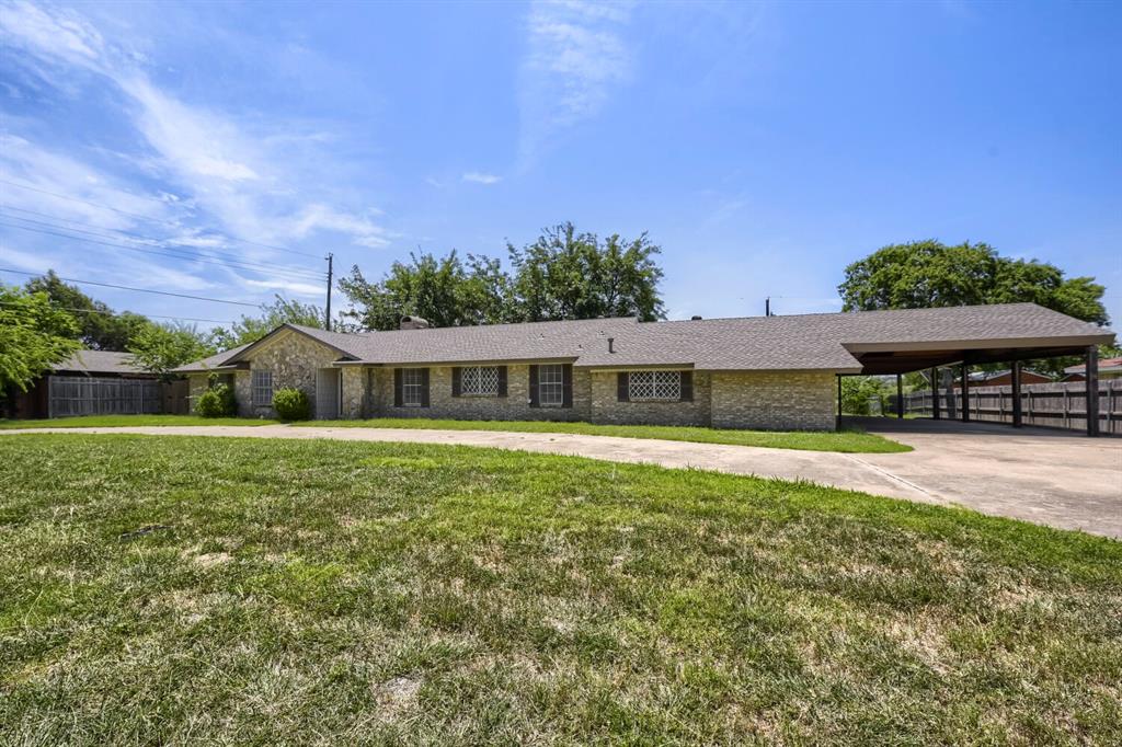 419 Allen Drive Property Photo 2