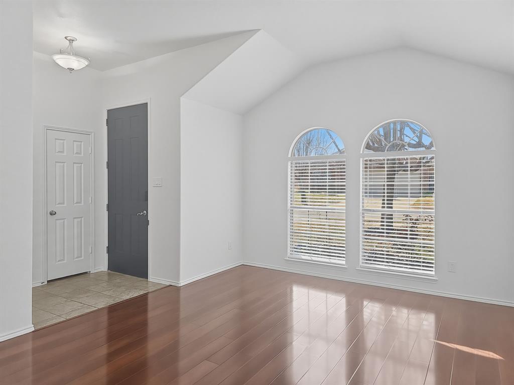 3321 Capetown Drive Property Photo 4