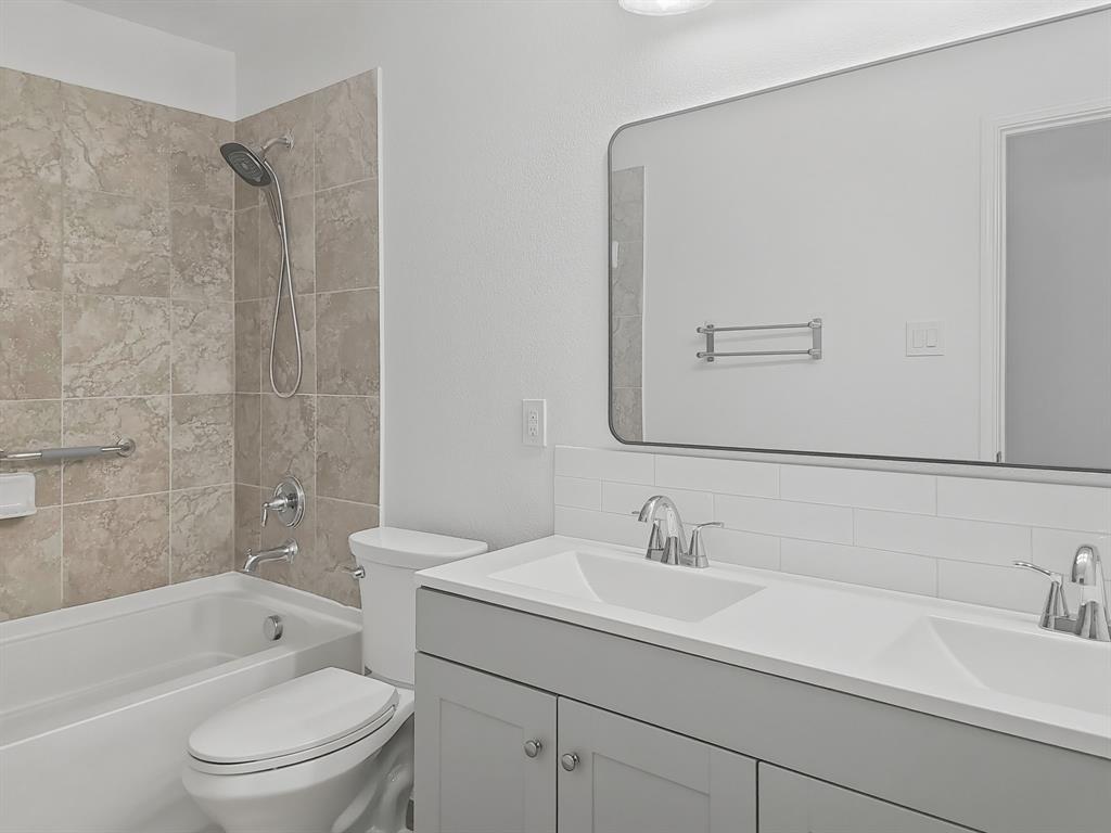 3321 Capetown Drive Property Photo 12