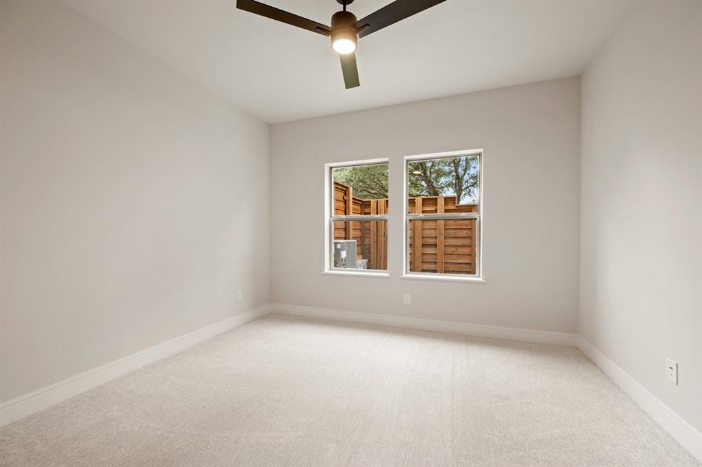 1352 Cherry Hills Lane Property Photo 11