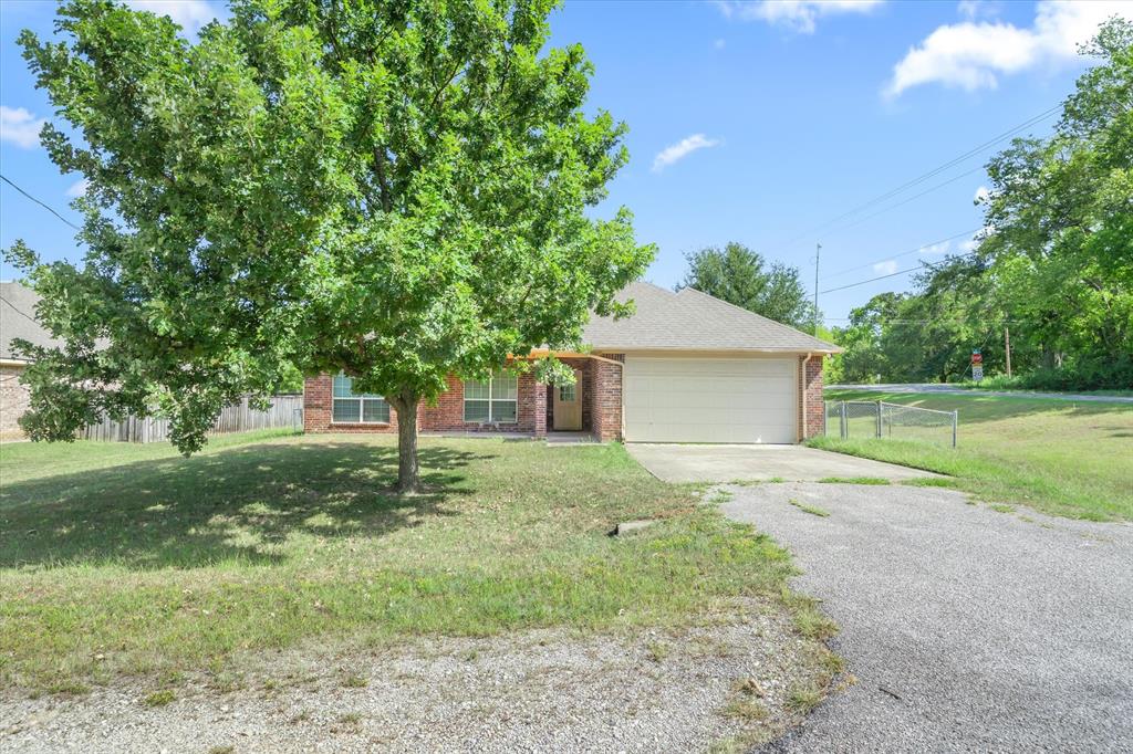 400 Bent Creek Dr Property Photo 2