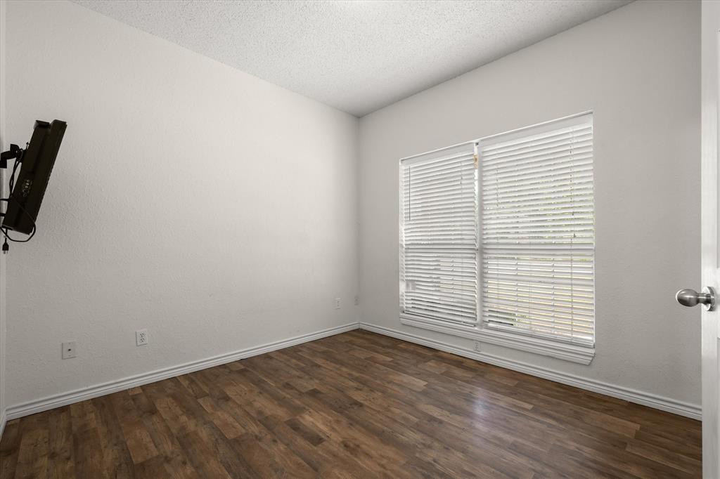 400 Bent Creek Dr Property Photo 18